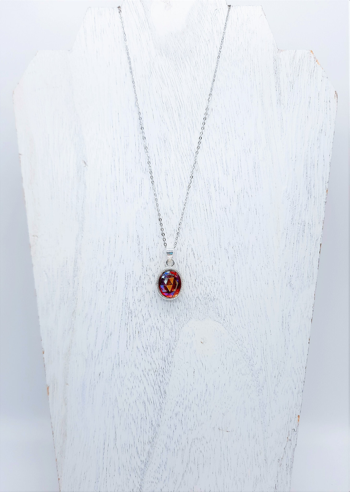 925 Sterling Silver Vintage Ruby Red Aurora Borealis Glass Cabochon Necklace