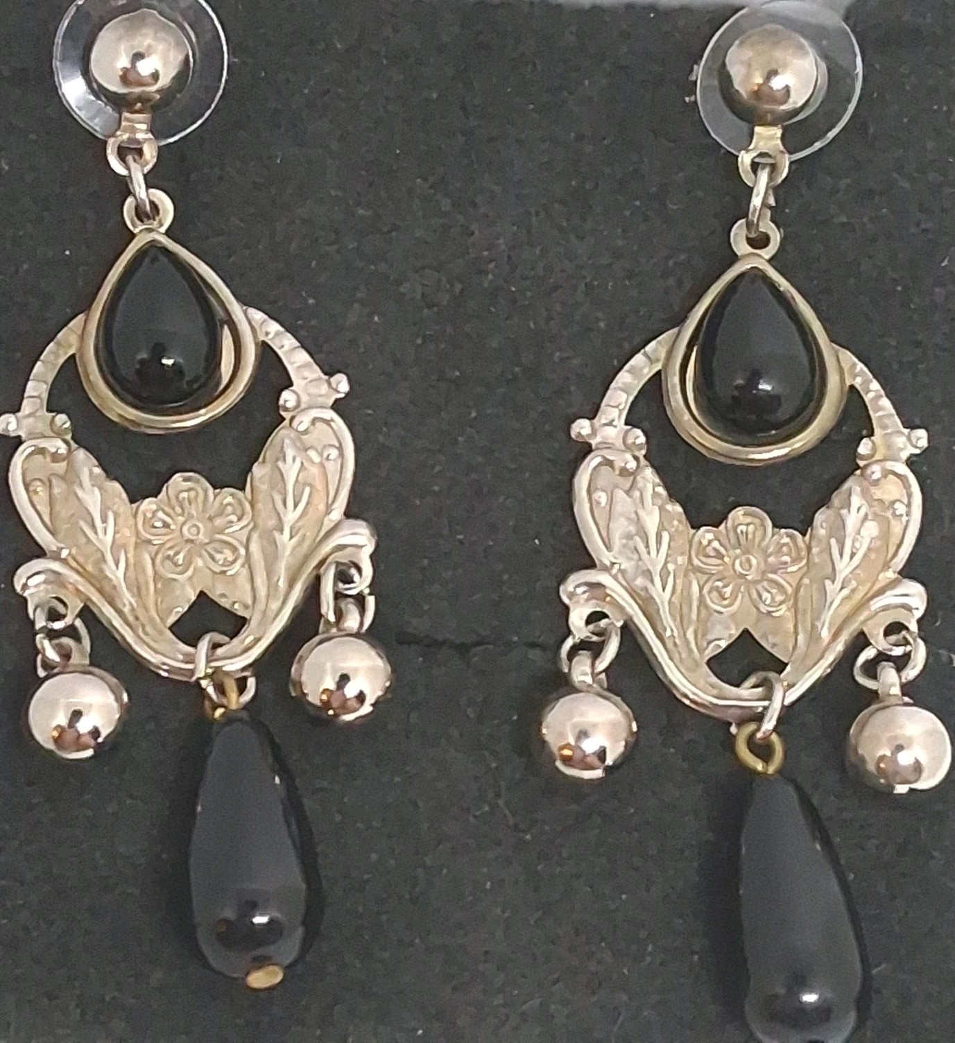 Vintage Silver-tone W/ Black Beaded Chandelier Drop Dangle Post Pierced Earrings