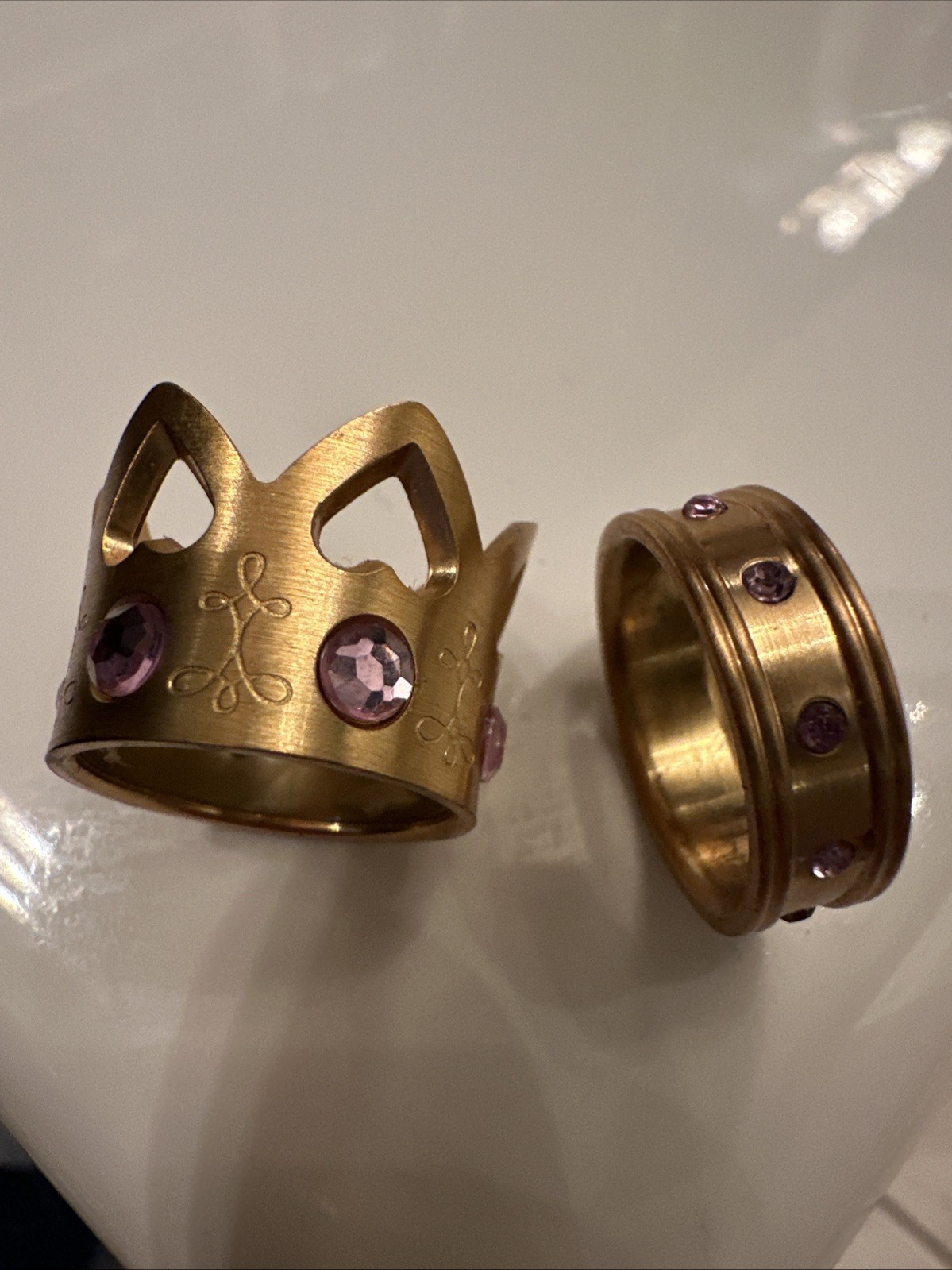 Vera Wang PRINCESS CROWN JEWEL RING SET & BAND Ring – crown with purple stones