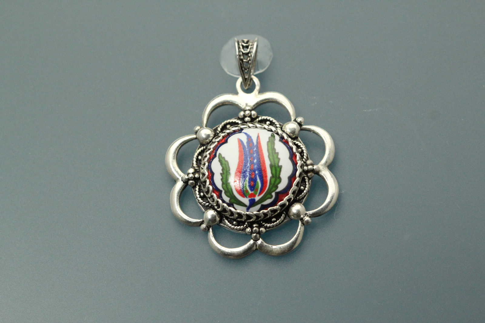 925 Sterling Silver Round Painted Stone Pendant 11.3 Grams (PEN9372)