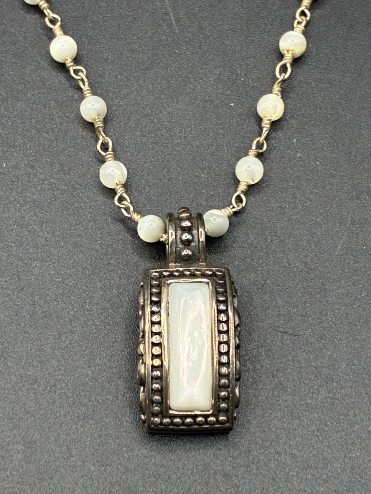 Sterling Silver 925 Beaded Rectangle White Stone Pendant Necklace Cable Chain