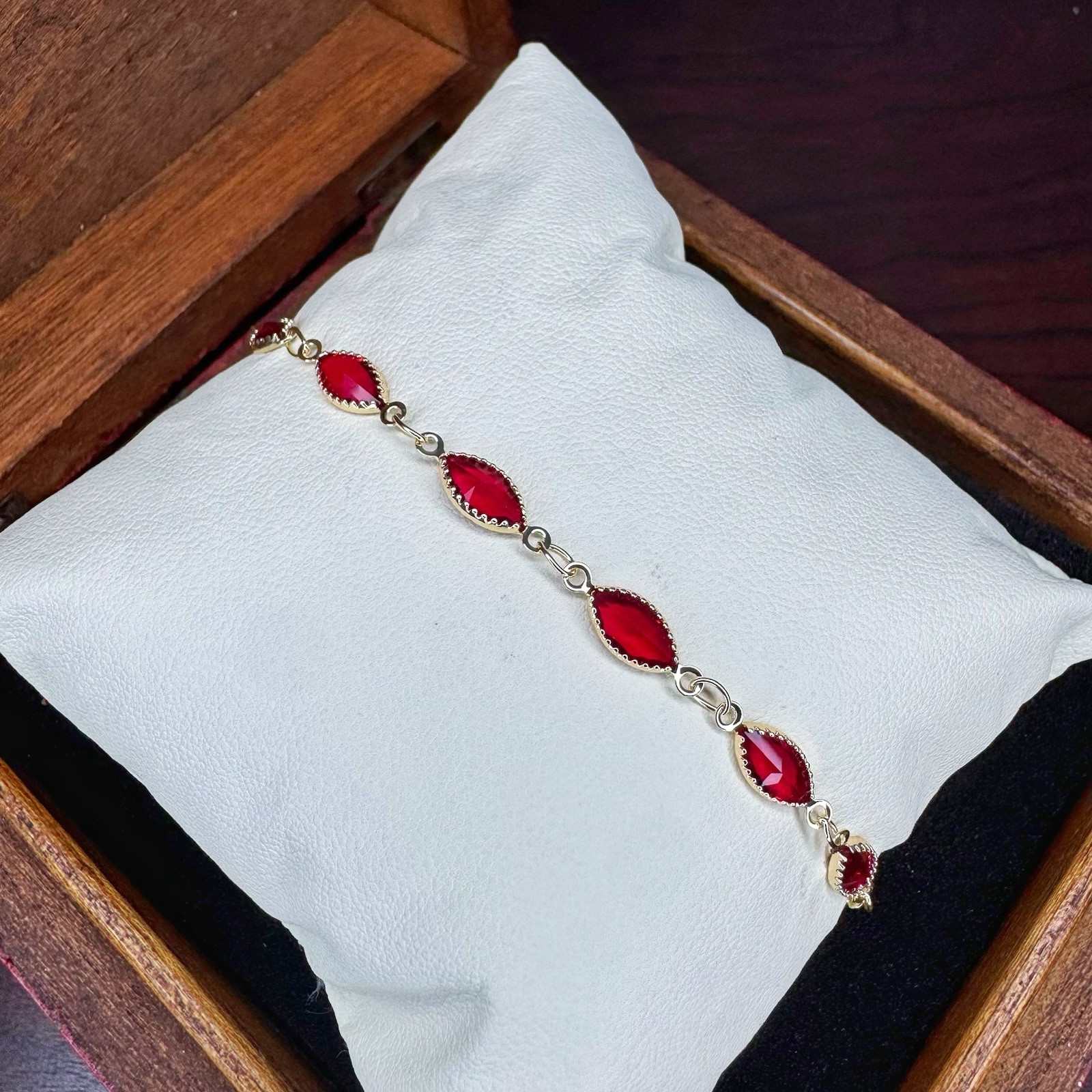 5mm Red CZ Marquise Bracelet – 6-8″ Adjustable Gold-Tone Elegant Women’s Chain
