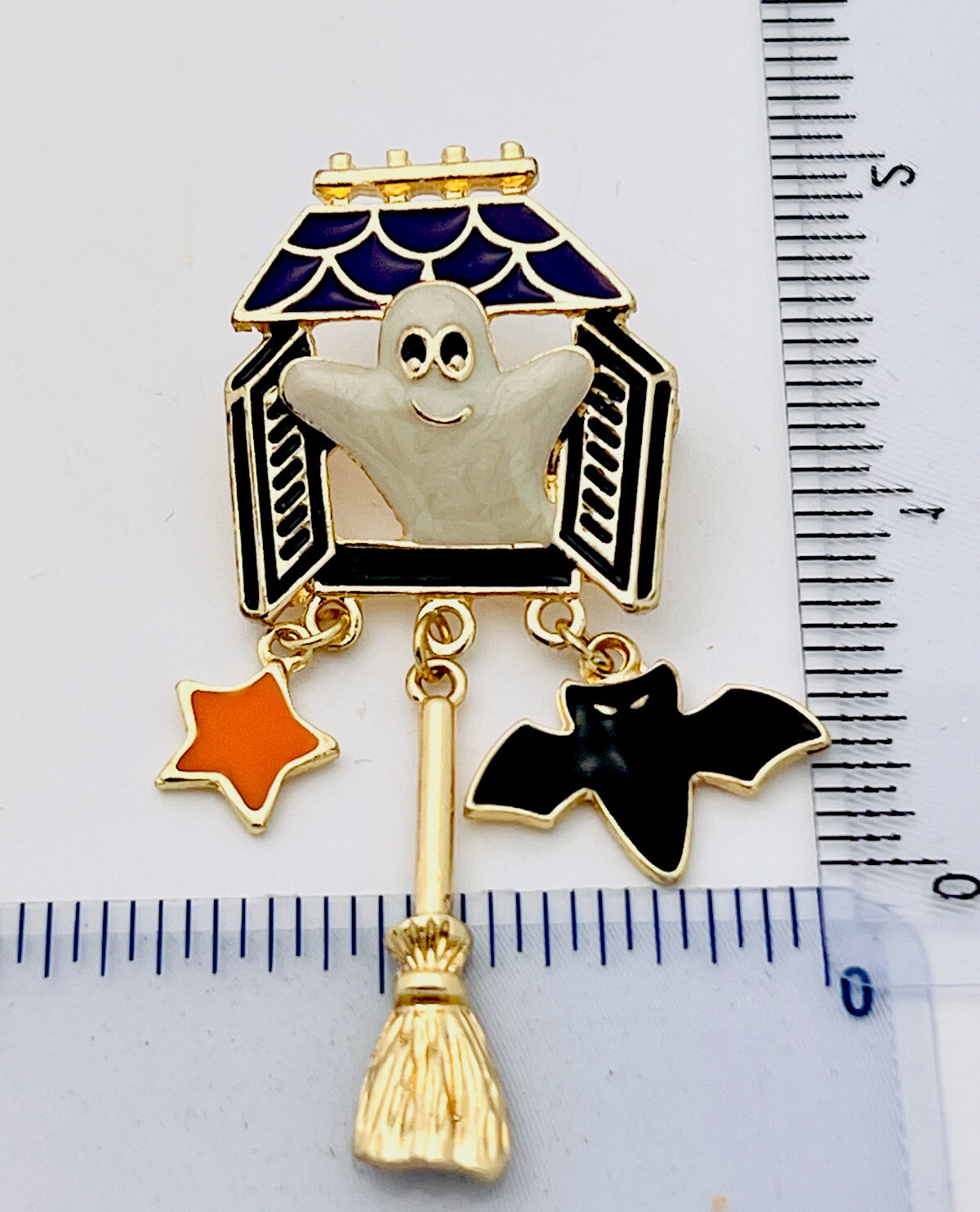 Vintage 1980-90s Gold Tone Enamel  Ghost Bat Broom Halloween Pin Brooch