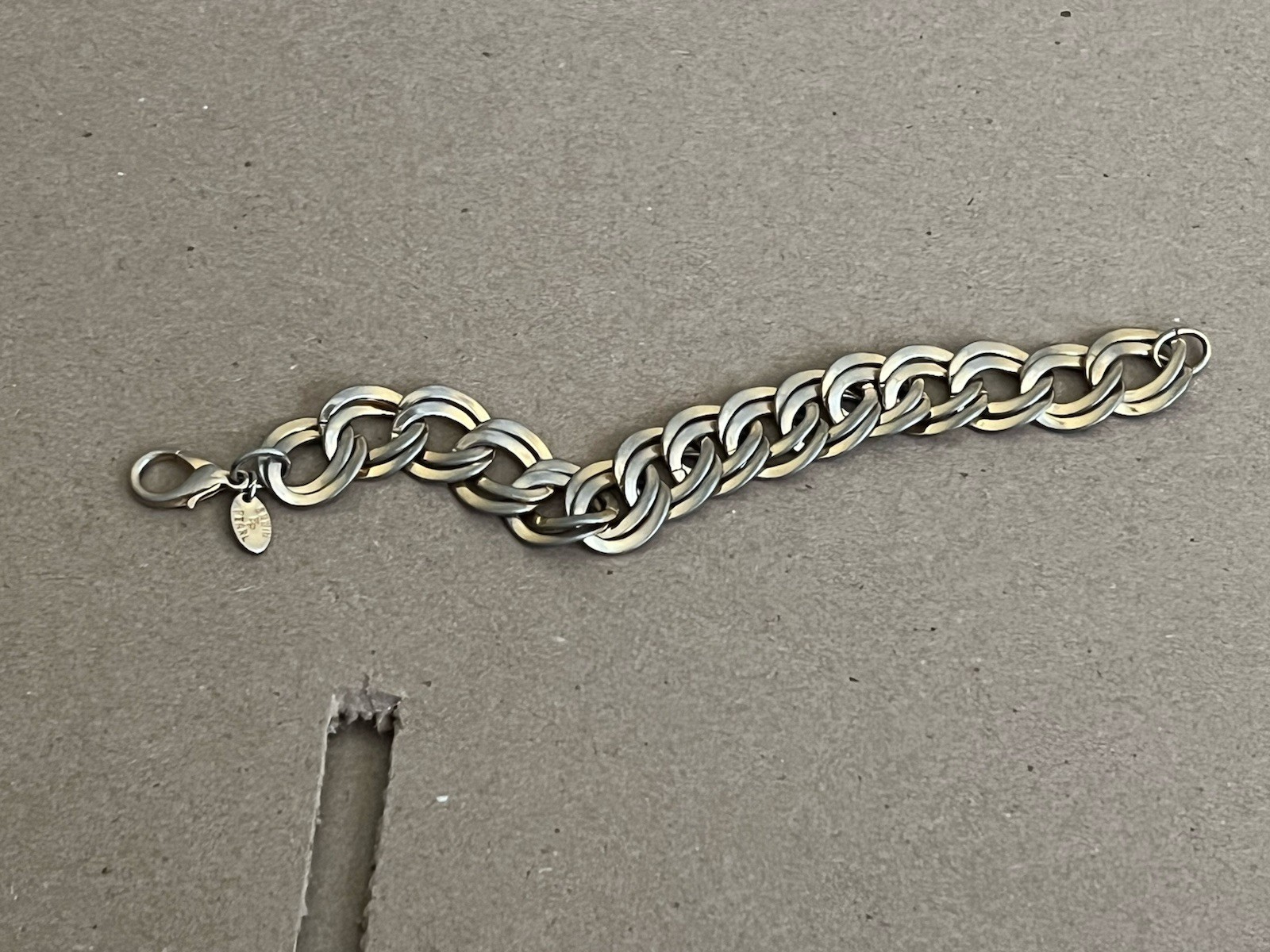 EP Erwin Pearl Metal Bracelet Gold-Toned Double Chain VTG Lobster Hook Brassy