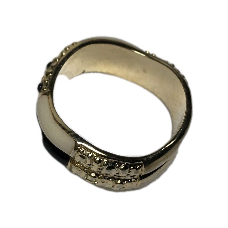 Curved ring gold tone, size 8 /black cream colors, rhinestones/ Very Good Cond.