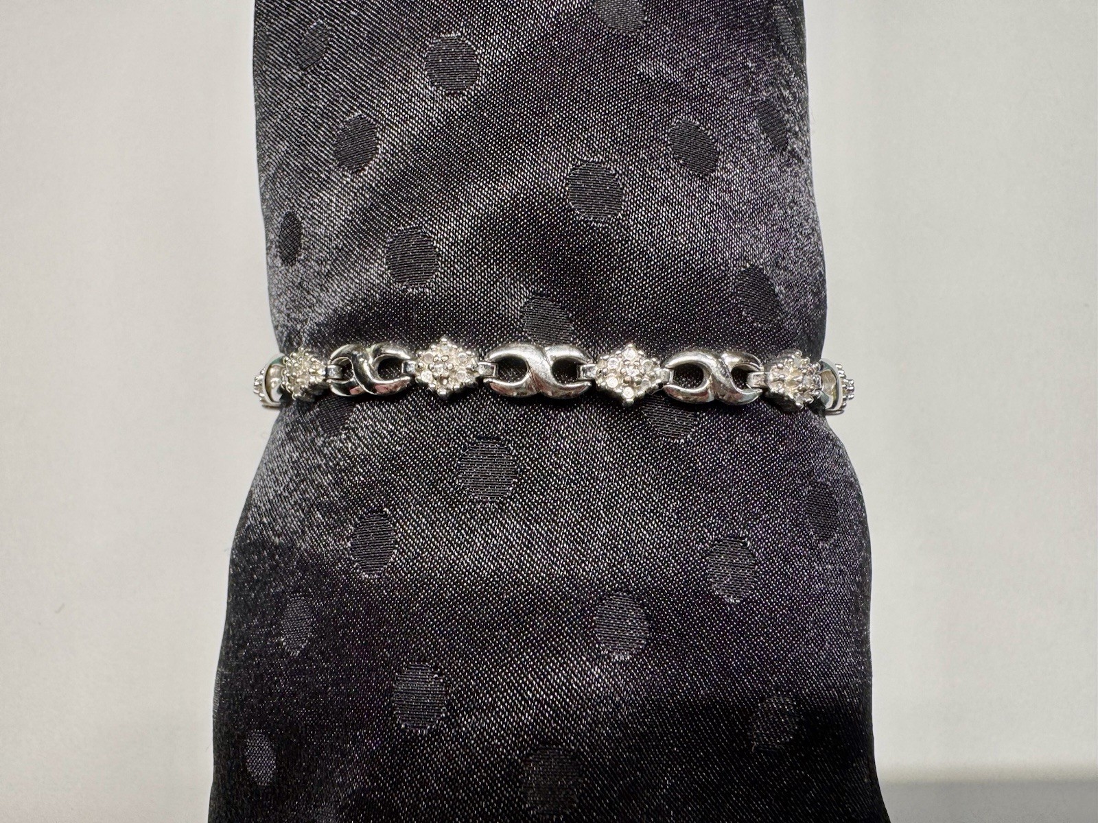 PAJ BB Silver Tone Rhinestone Link Bracelet Clear Crystal Box Clasp 7.5”