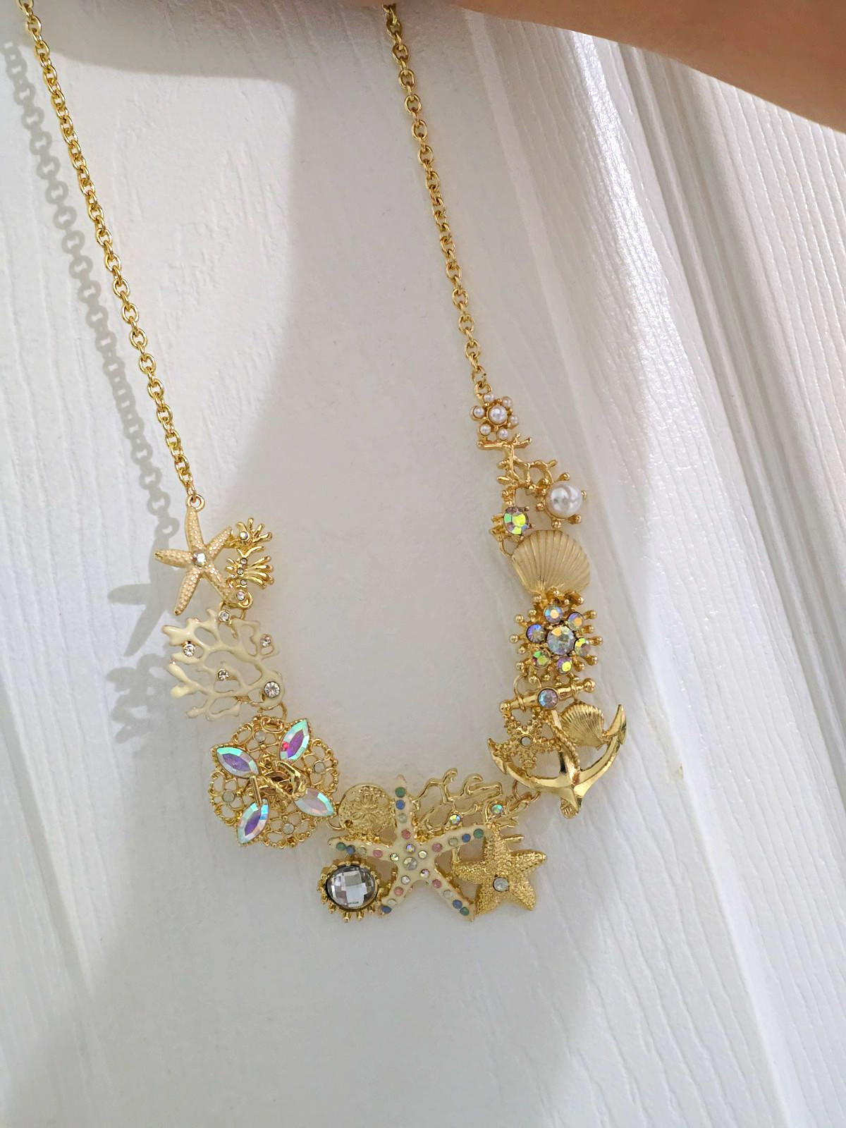 Gold Tone Beach Sea Life Charm Necklace w/ Clear Rhinestones & Pearl