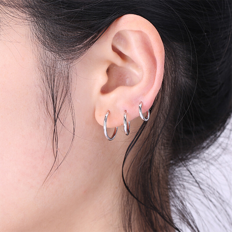 Men’s Stainless Steel Small Hoop Earrings Ear Cartilage Lip Piercing Nose Hoop