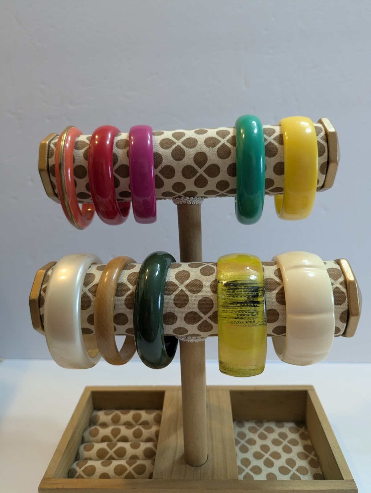 Lot Of 10 Various Colors Plastic Acrylic Wood Bangle Bracelets