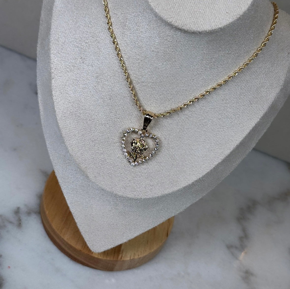 Heart Rose 20” necklace