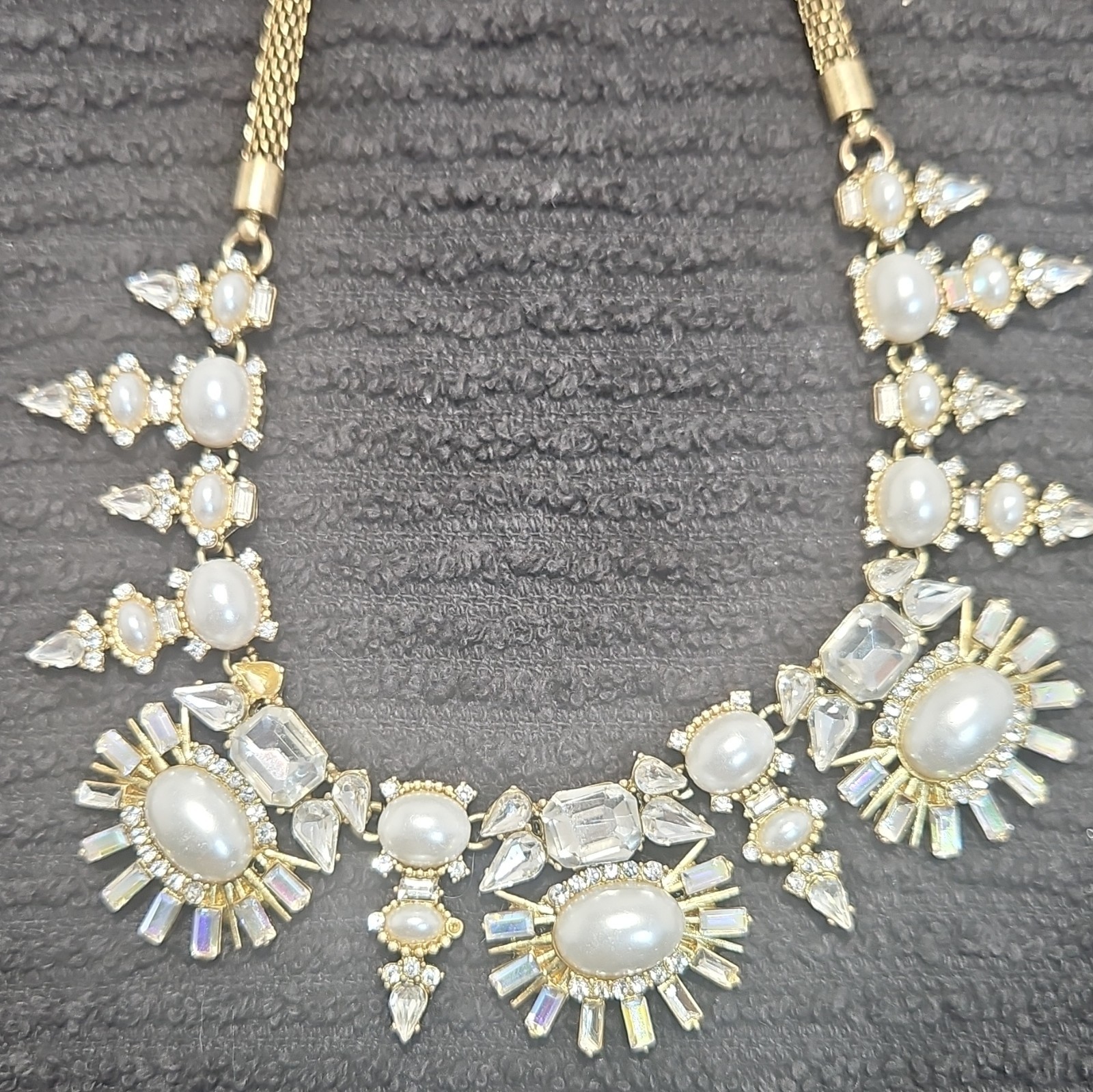 BaubleBar Gold Tone Mesh Chain Statement Necklace Faux Pearl Crystal Adj