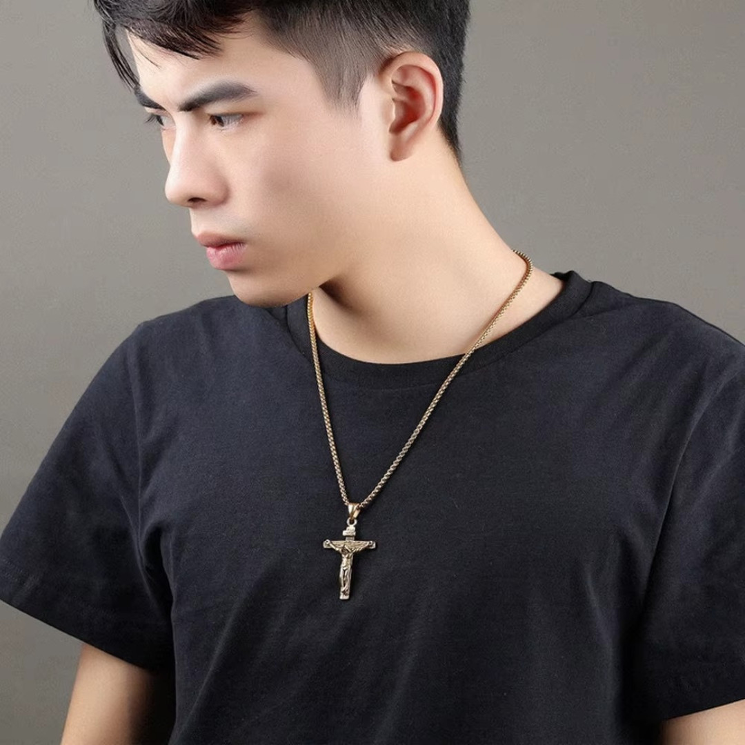 Men Stainless Steel Jesus Christ Crucifix Cross Pendant Chain Necklace