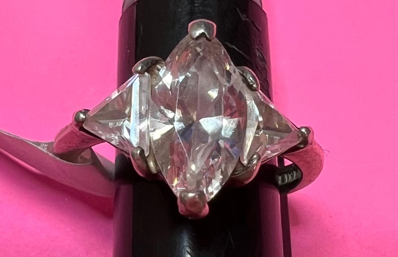 Sterling Silver 3.00 CT CZ 3 Stone Marquise Trillion Cut Ring Sz 6