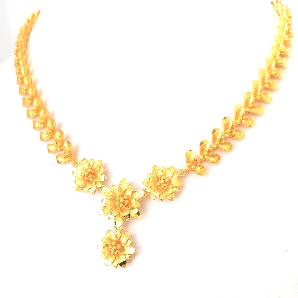 Wicuas​17​ Gold Plated Flower Chain Necklace Hypoallergenic​ Short 20 ​IN​ Thai