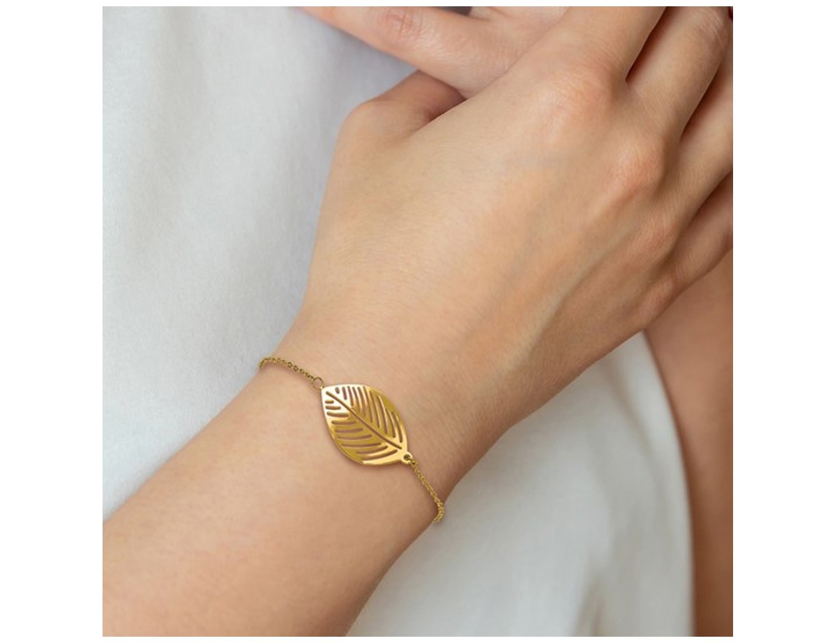 Yellow Plated Stainless Steel Leaf Chain Bracelet (7.25 Inches)