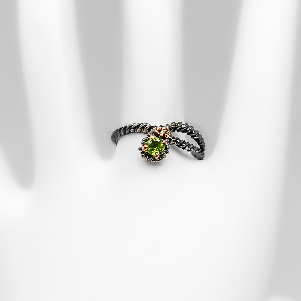 Not Enhanced Natural Peridot Silver Ring 925 Sterling / RVS257