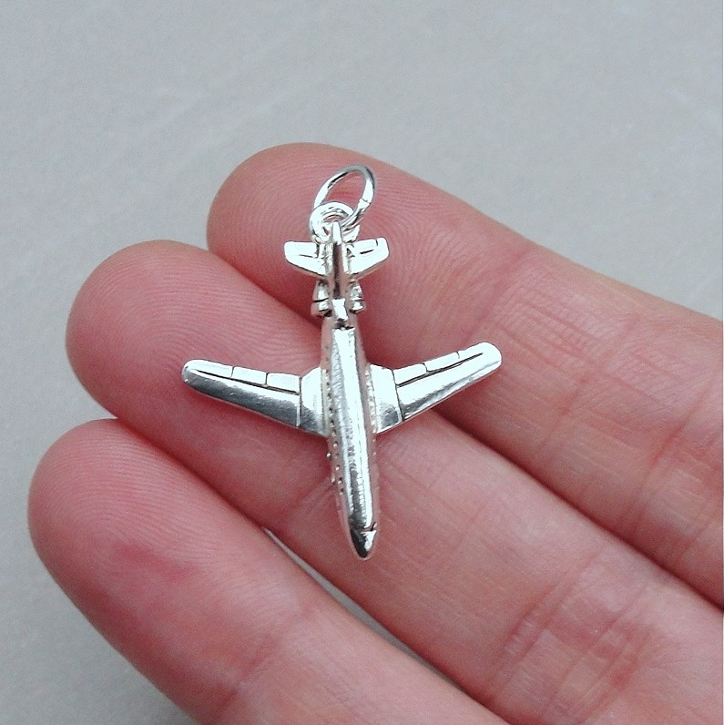 Silver AIRPLANE Jet Plane Travel CHARM PENDANT *NEW*