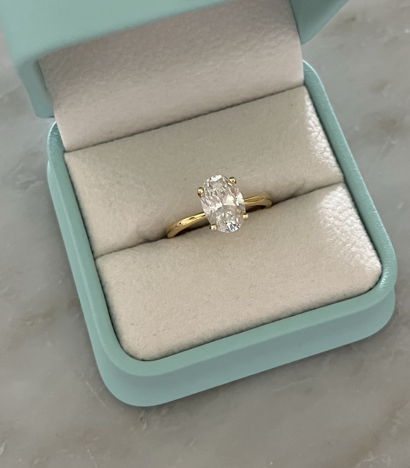 Brooklyn CZ 2.5 carat oval 18k yellow gold oval solitaire Diamond ring size 7