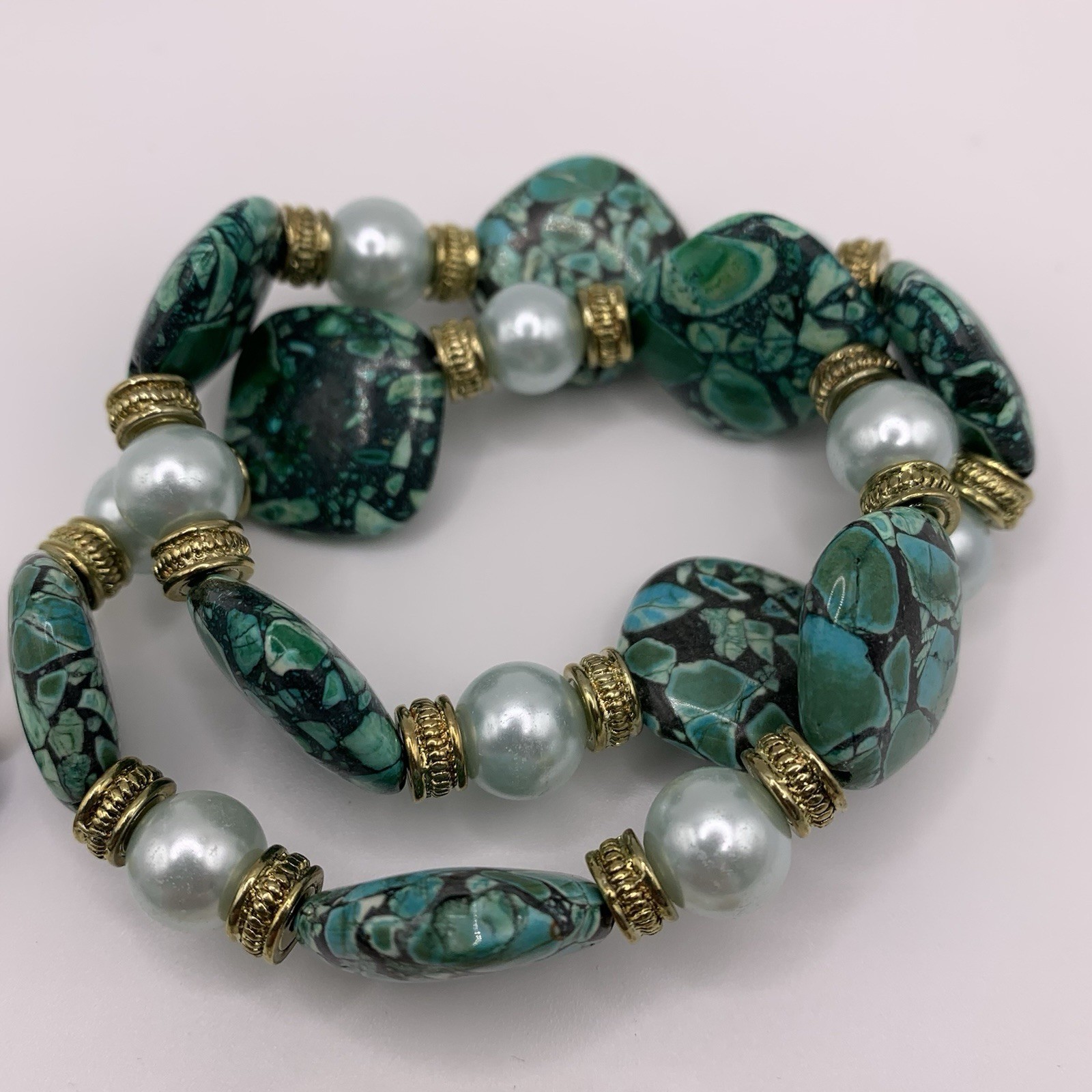 Lot of Four Beaded Bracelets Green Gold Tone Stretch Cloisonné Matryoshka