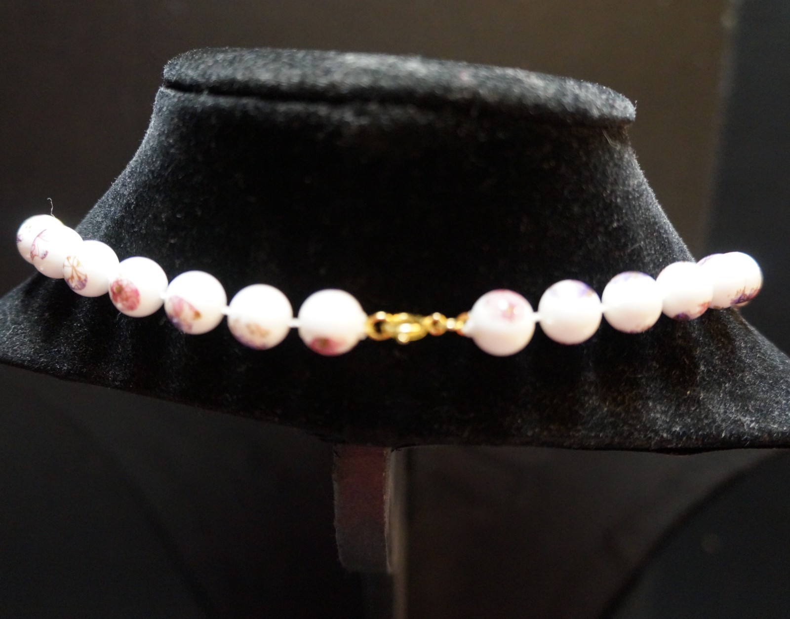 Pink Purple Flowers White Plastic Beads Necklace 26 IN