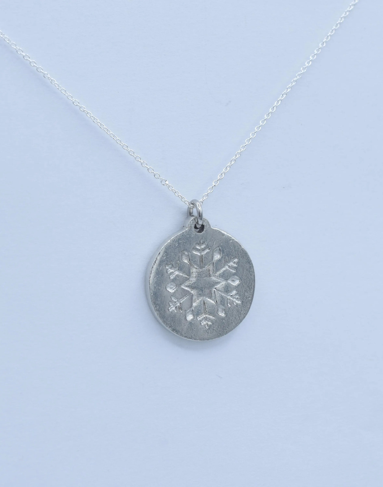 10th Anniversary Tin Pendant Snowflake Star Minimalist Necklace Gift UK