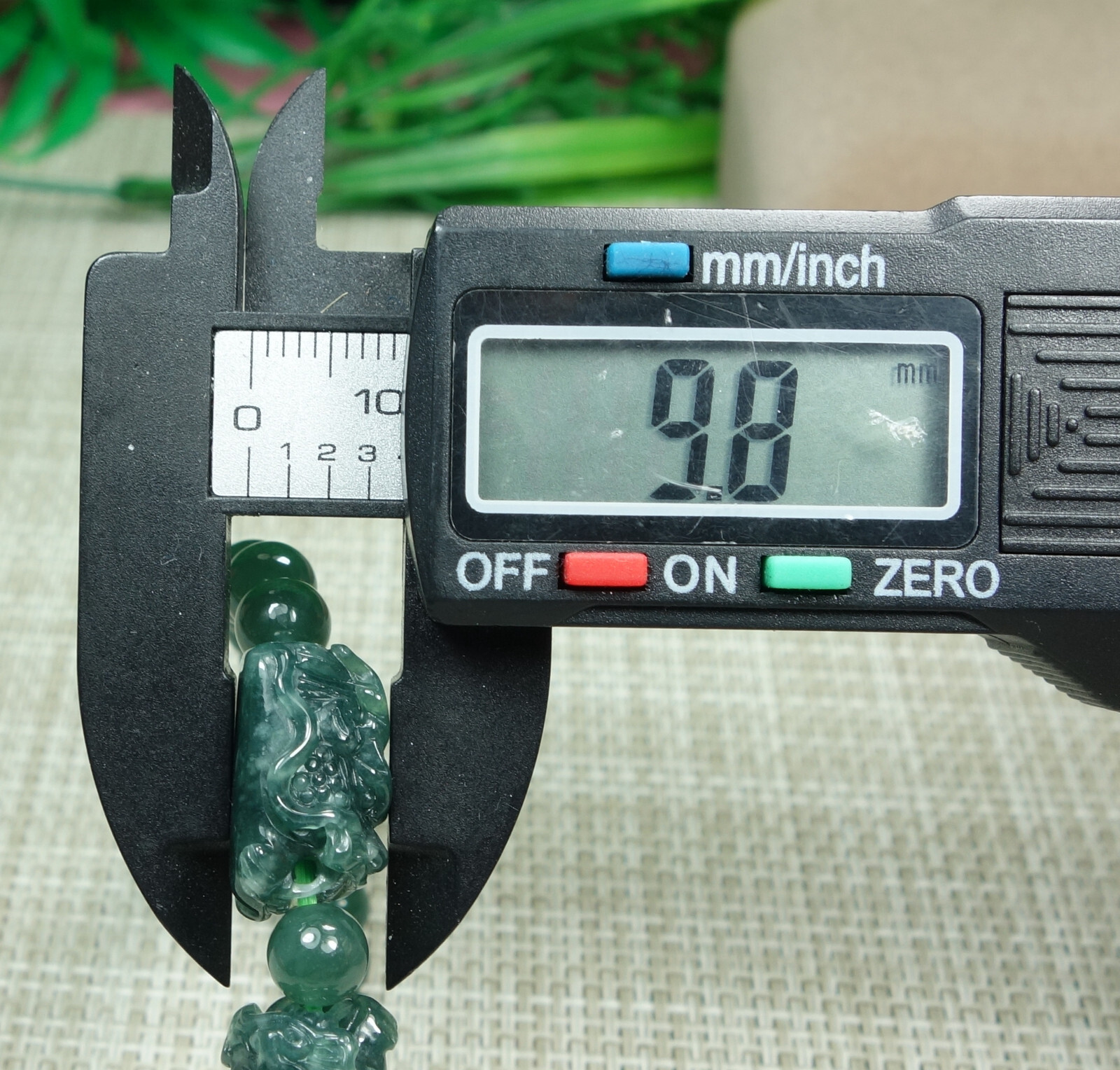 Certified Icy Green 100% Natural A Jadeite jade Dragon Head Bracelet 精工龙头 手链