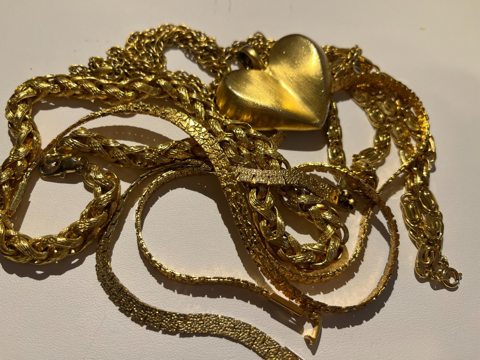 5 Gold Tone Chain Necklaces Bracelet & Heart Pendant 7.5″ – 36″ Clean Nice