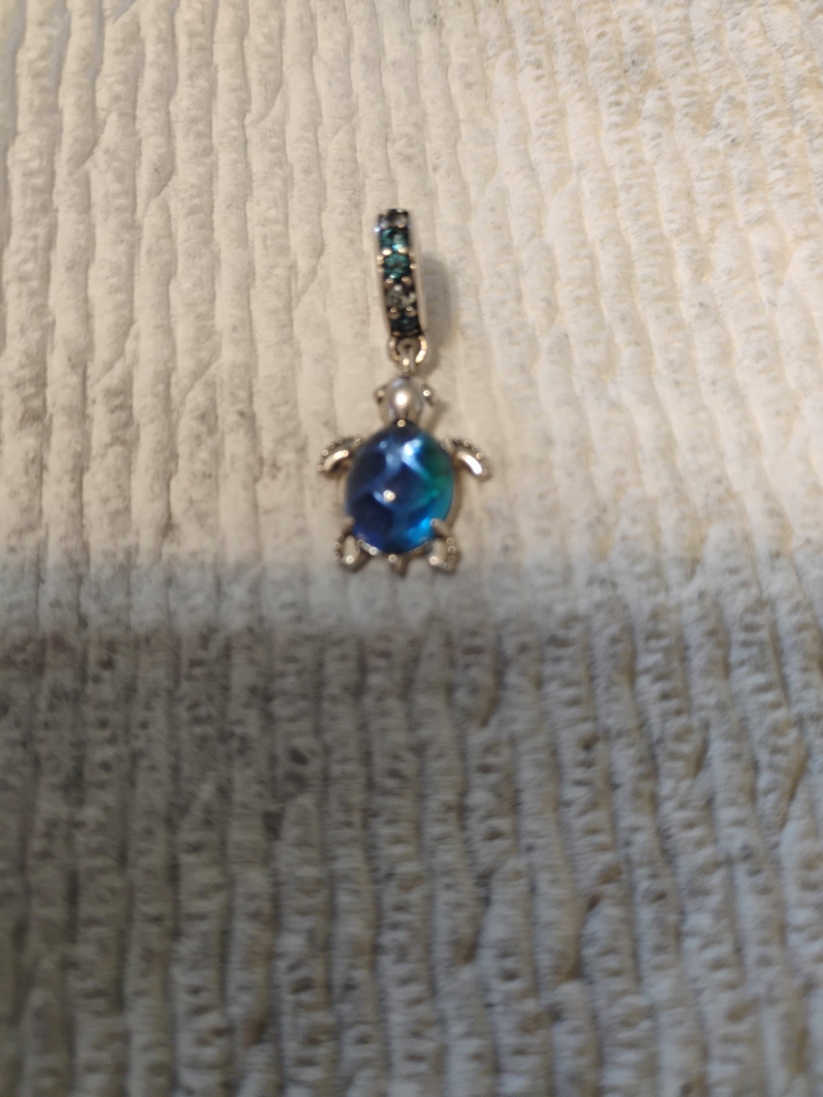 New 100% Authentic PANDORA Blue Murano Glass Sea Turtle Dangle Charm 798939C01