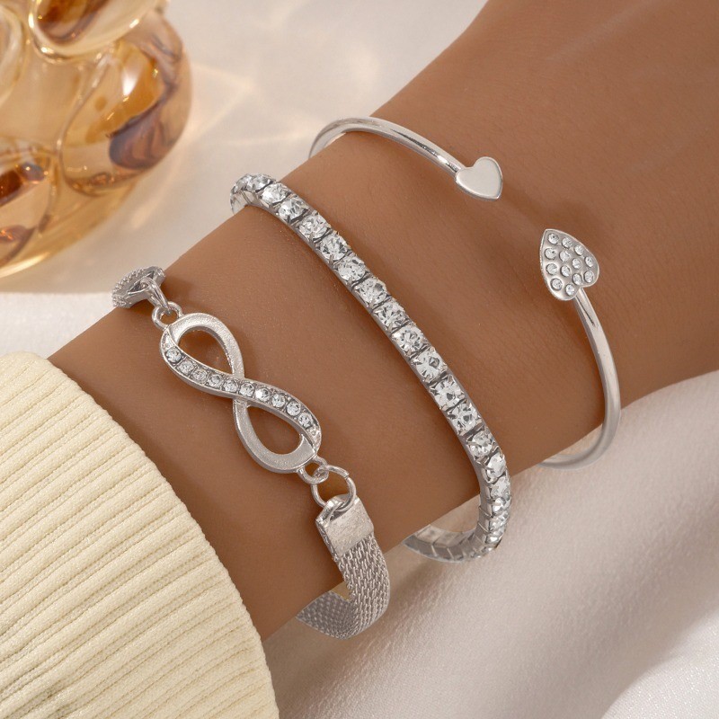 Women’s Fashion Heart Bracelet Inlaid Rhinestone Alloy Bracelet Jewelry Set
