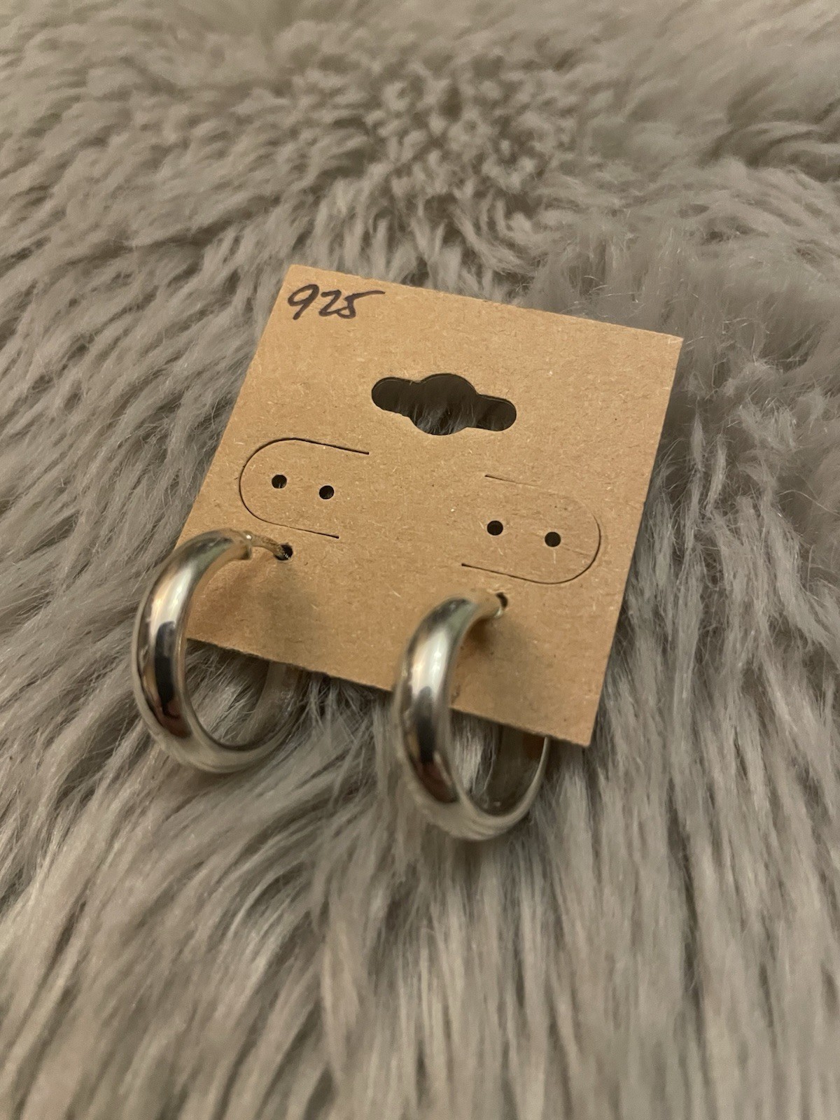 925 Silver Hoop Earring Silver Snap-post closure