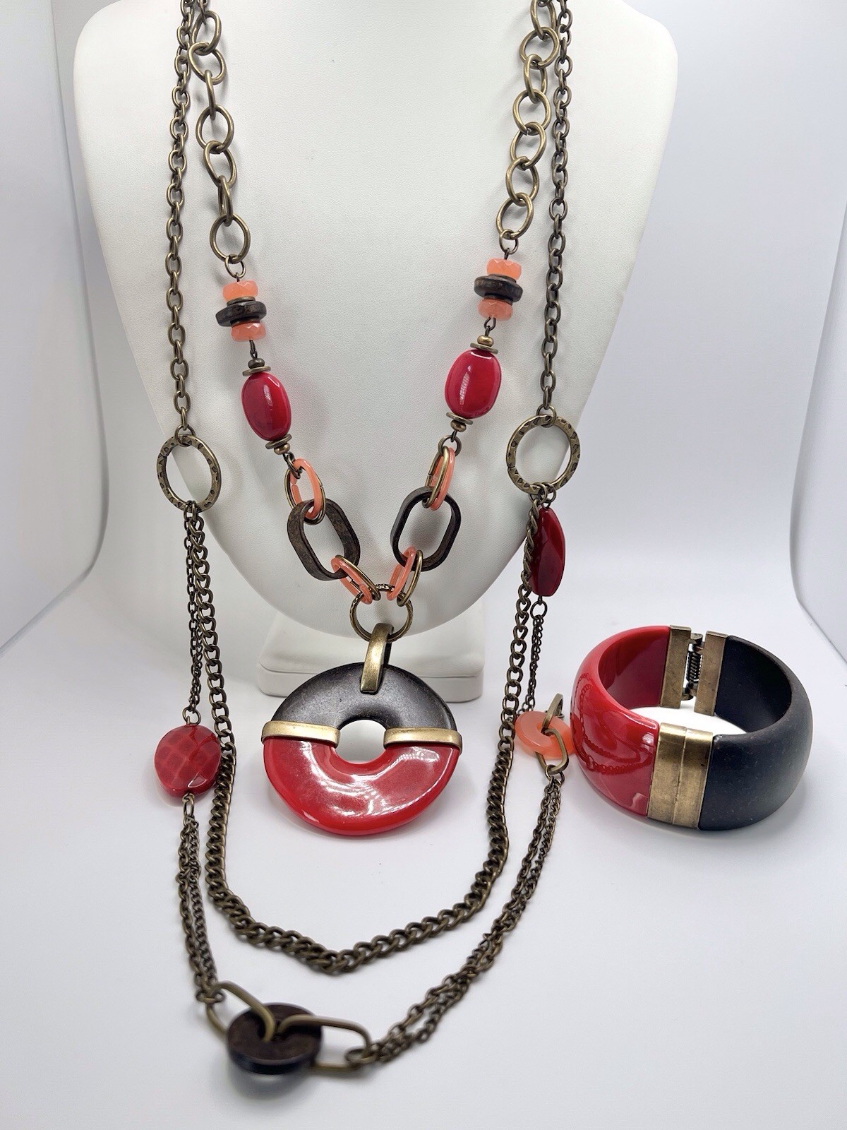Premier Designs Piper Colorful Multi-Chain Necklace / Pendant / Bracelet Set
