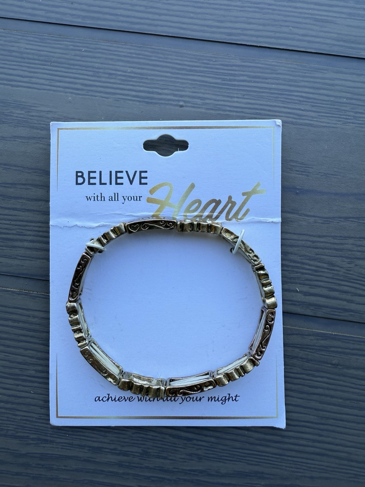 Bracelet Affirmation Believe With All Your Heart heart shaped design gold color