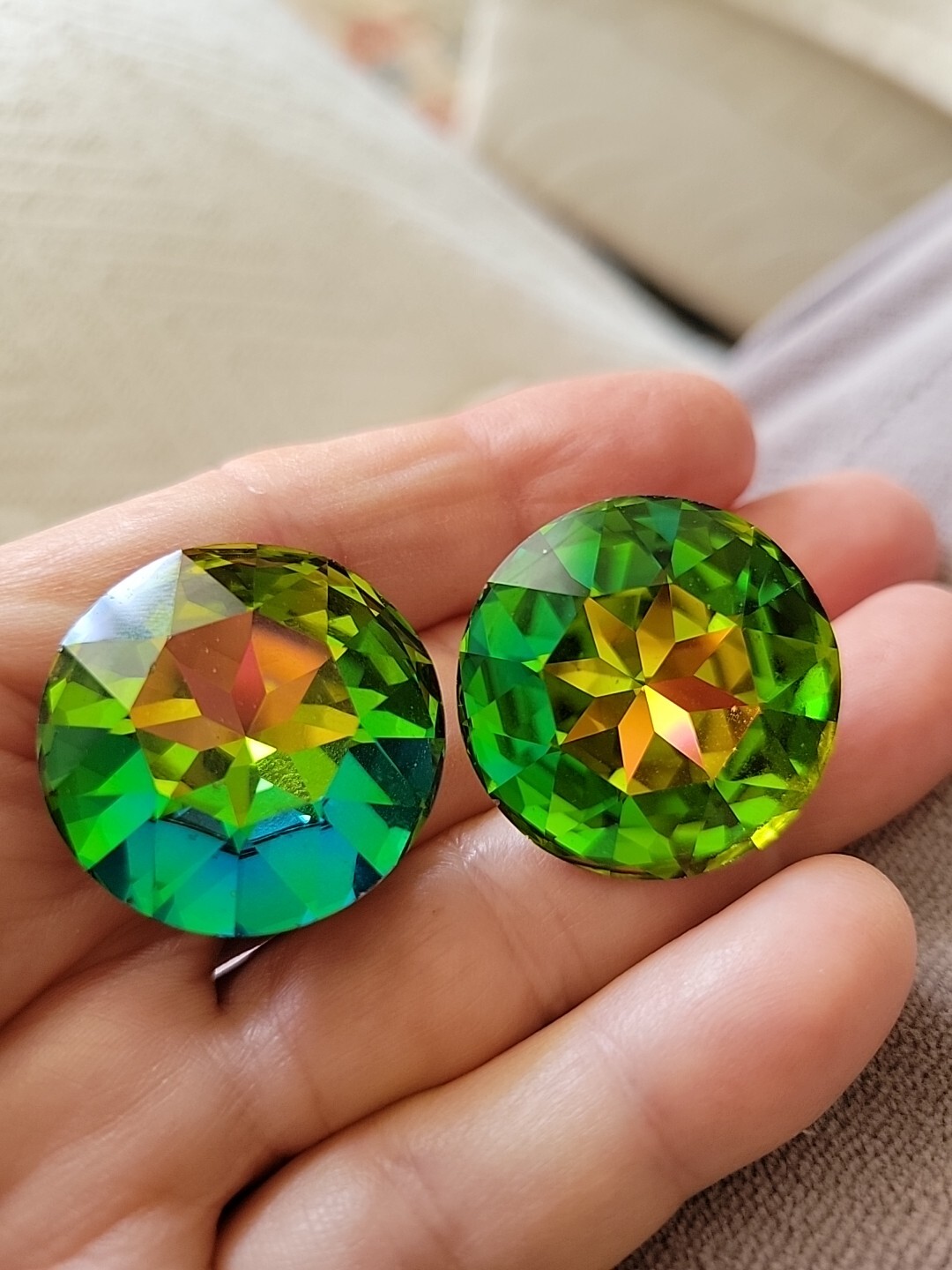 26MM Swarovski Vitrial Rainbow Fancy Cut Clip On W/Soft Pads Earrings Beautiful