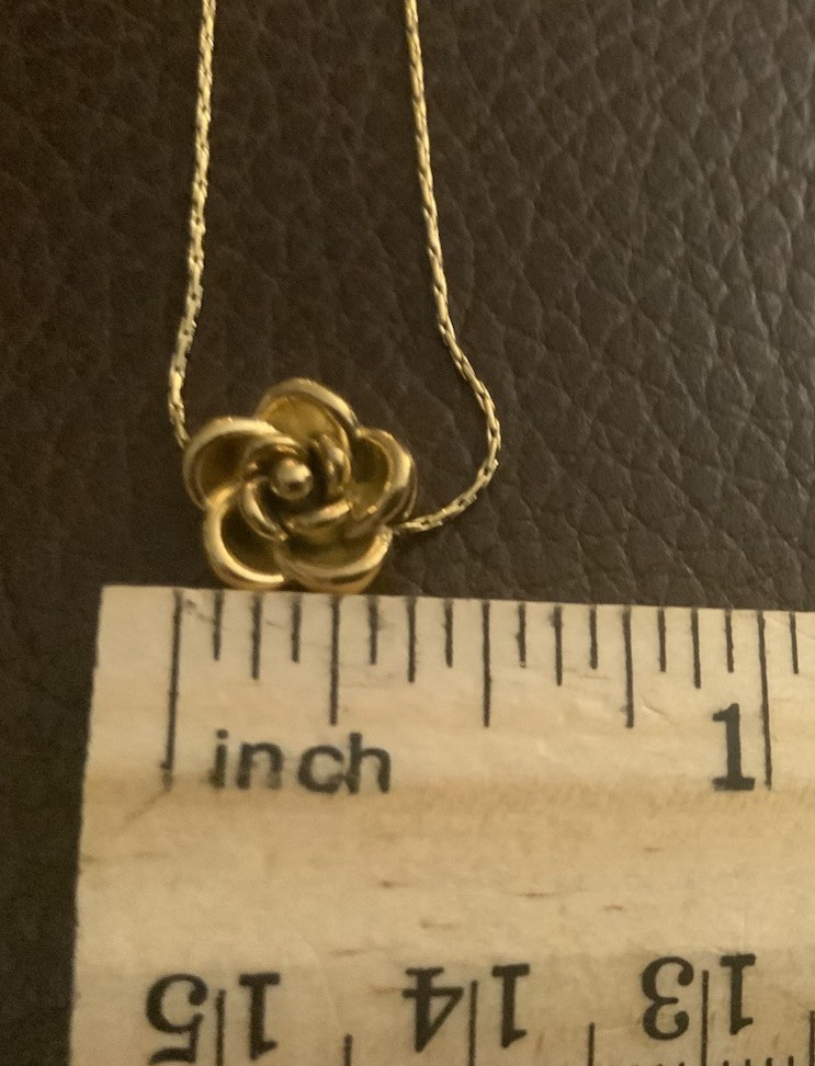 Anthropologie Flower Rose Necklace Gold Boho Floral Cottagecore Pendant VTG