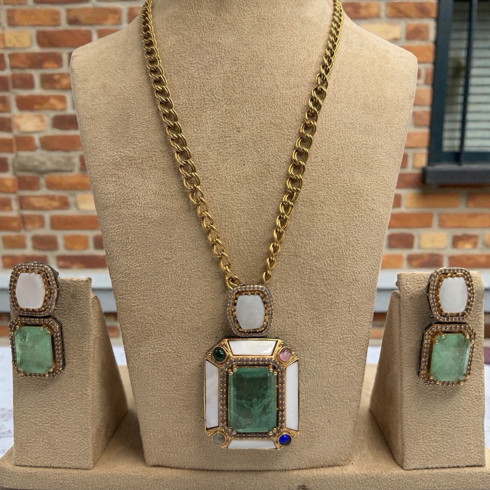Designer Italian Enamel Gold Plated Antique Finish Pendent Necklace Set