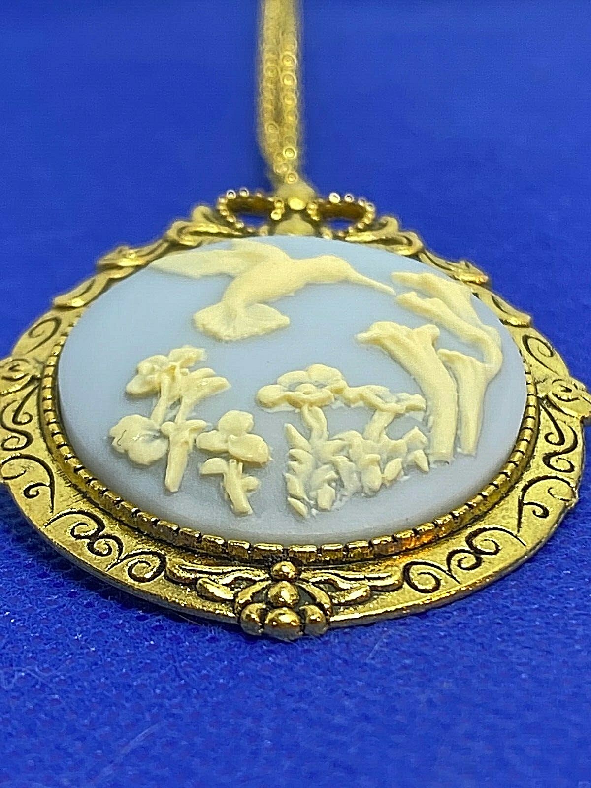 Hummingbird White Blue Cameo Gold Pendant Necklace Brooch Mom VALENTINES Gift