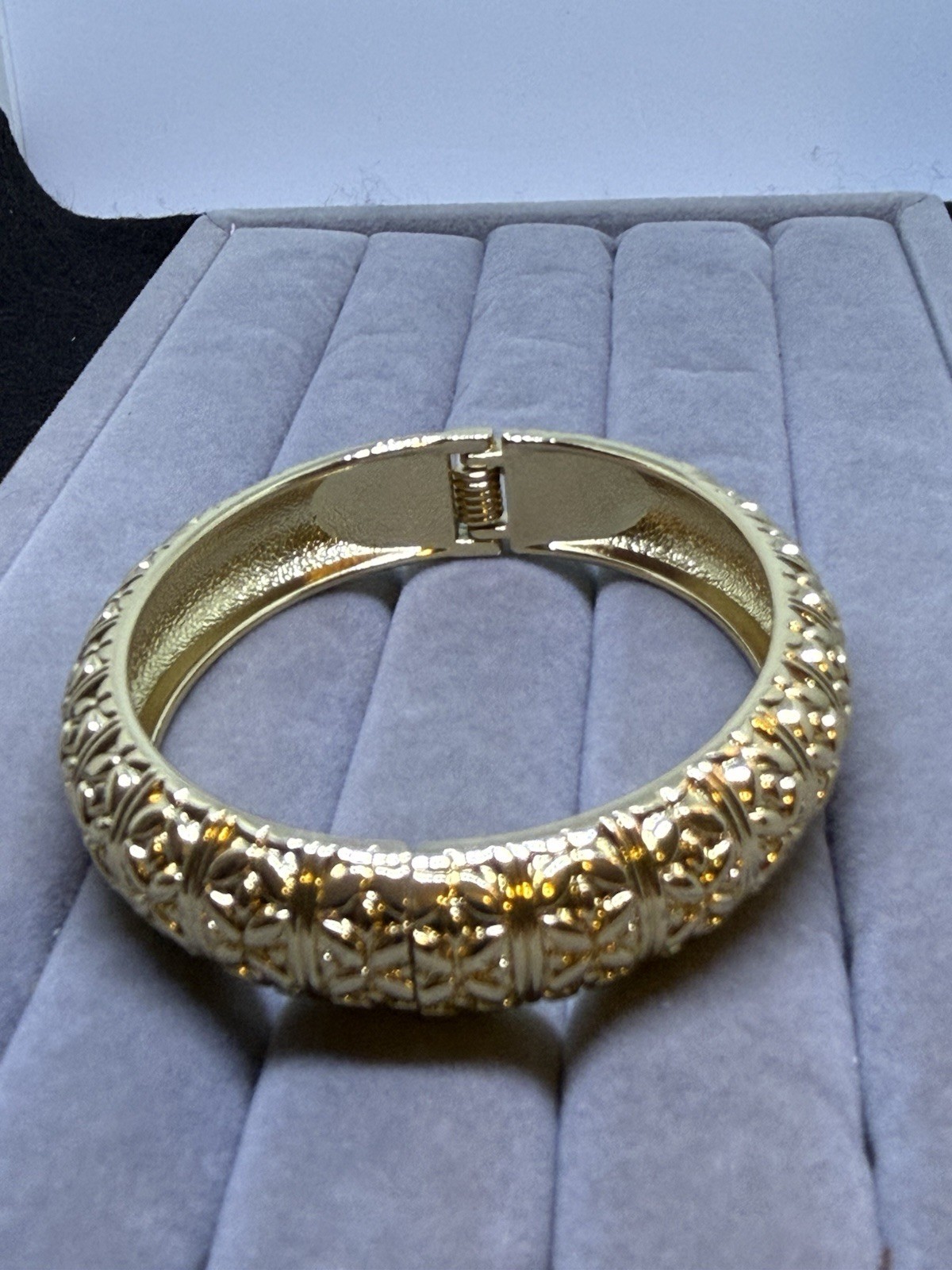 Diamond Cut Bangle Bracelet In Goldtone 6.75 Inches, Hinge Opening