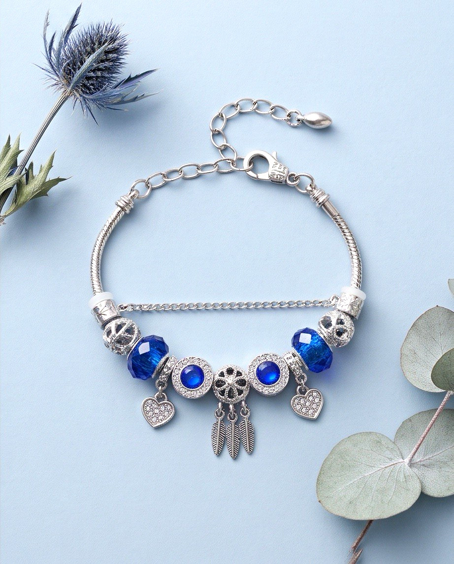 Silver Tone Snake Chain Charm Bracelet Blue Crystal Beads Heart Dangles