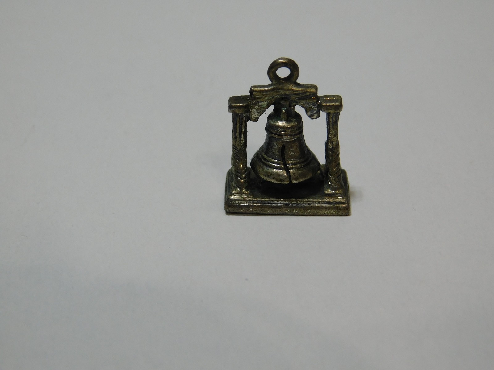 Vintage 3/4″ Liberty Bell Charm stamped “Sterling” in Very Good Condition