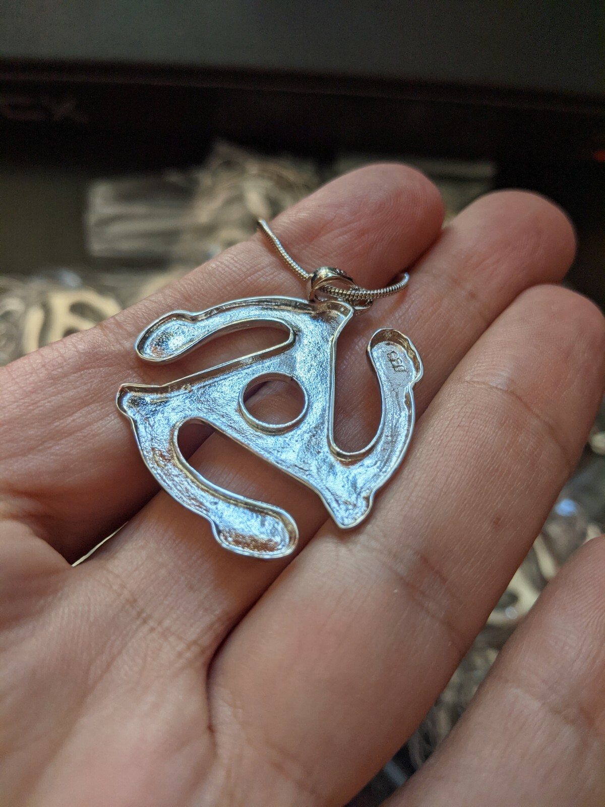45 RPM RECORD ADAPTER PENDANT 925 sterling silver (chain included)