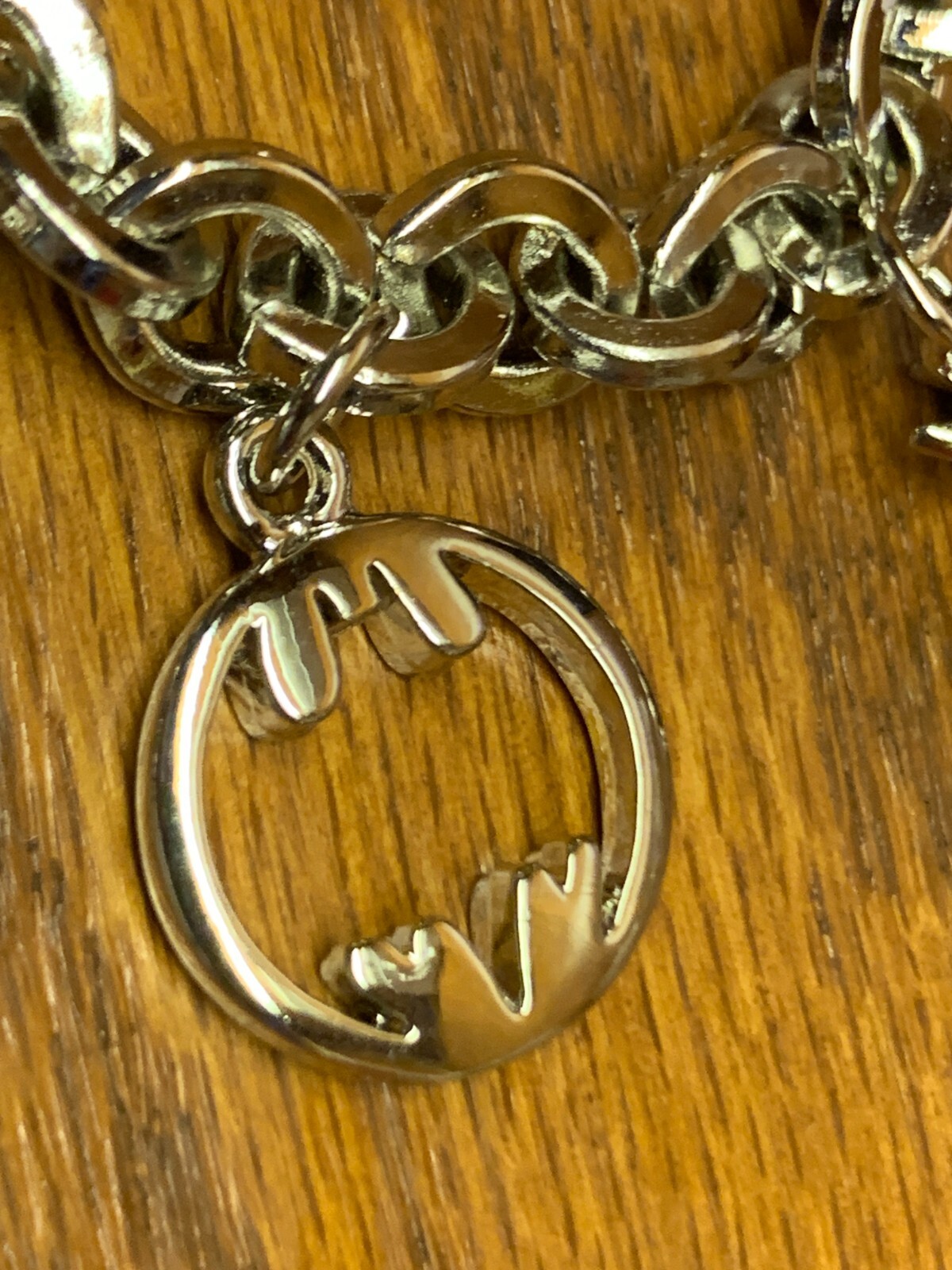 DC Batman Themed Heavy Charm Silver Tone Chain Bracelet 8″ Long (No Box)