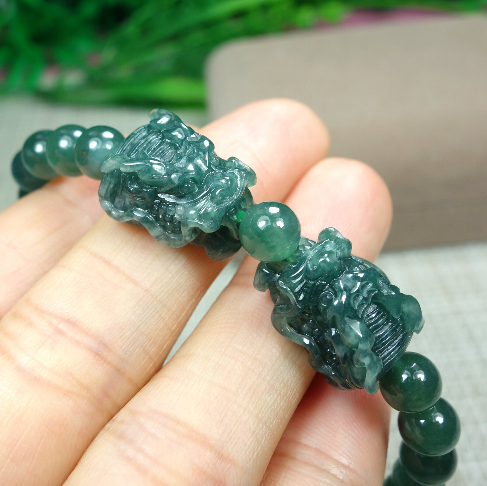 Certified Icy Green 100% Natural A Jadeite jade Dragon Head Bracelet 精工龙头 手链