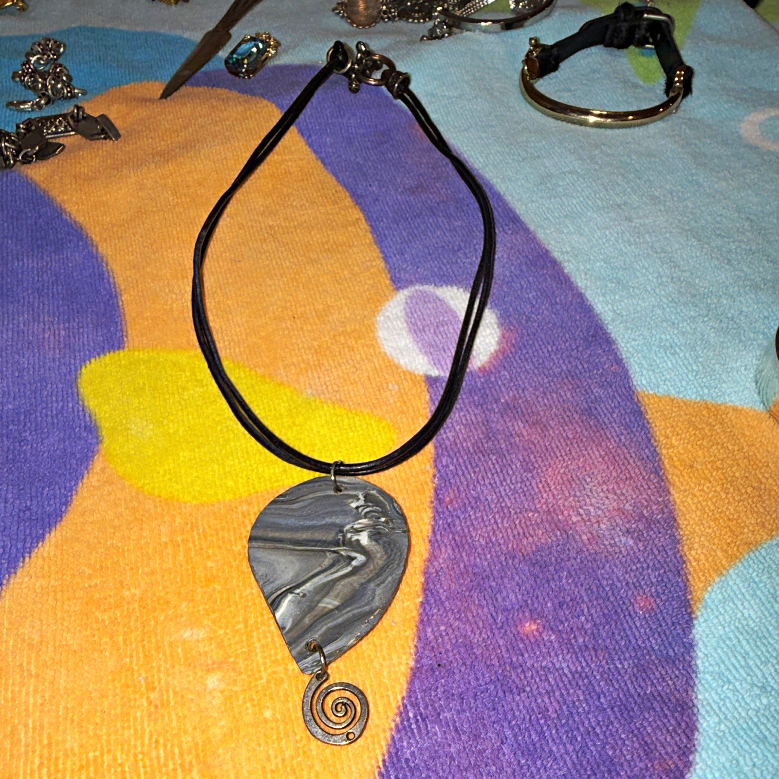Black Leather Cord Necklace Silver Tone Spiral Asymmetrical Pendant Toggle