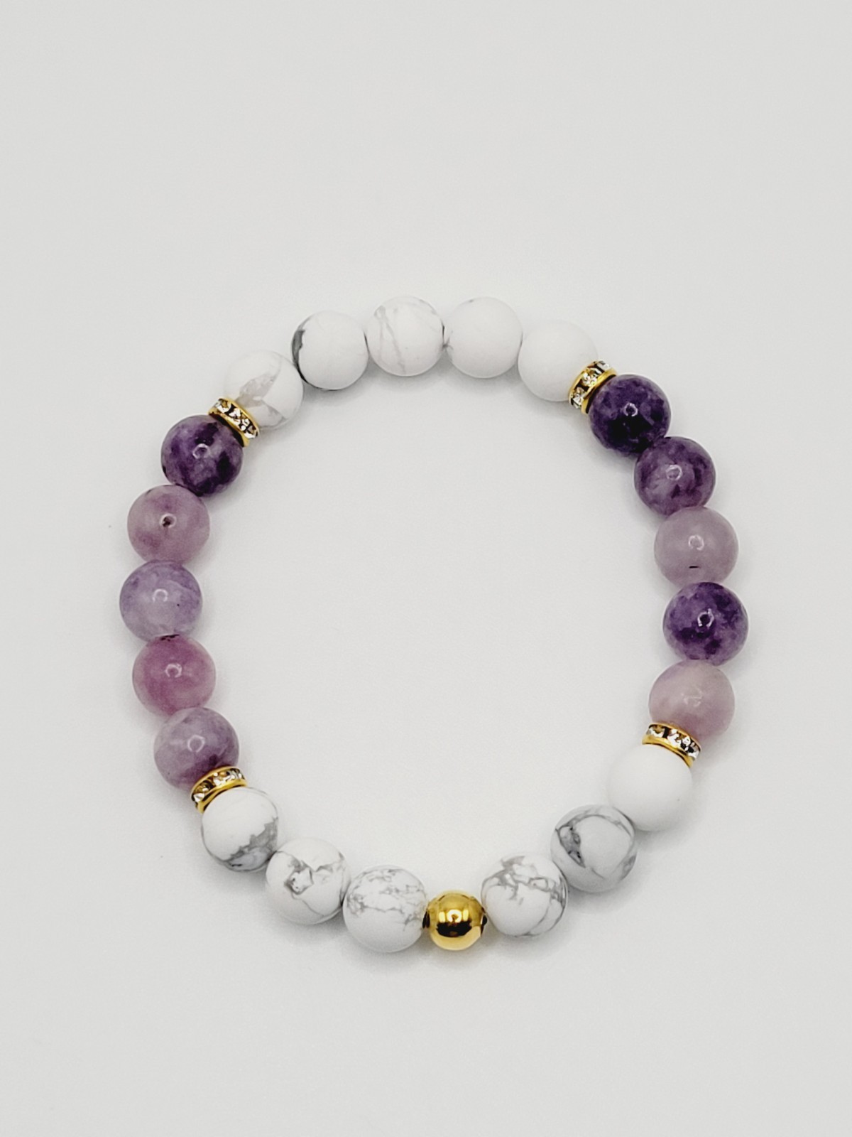 HOWLITE AND LEPIDOLITE GEMSTONE BRACELET. BRAND NEW. SIZE 7.5 INCHES