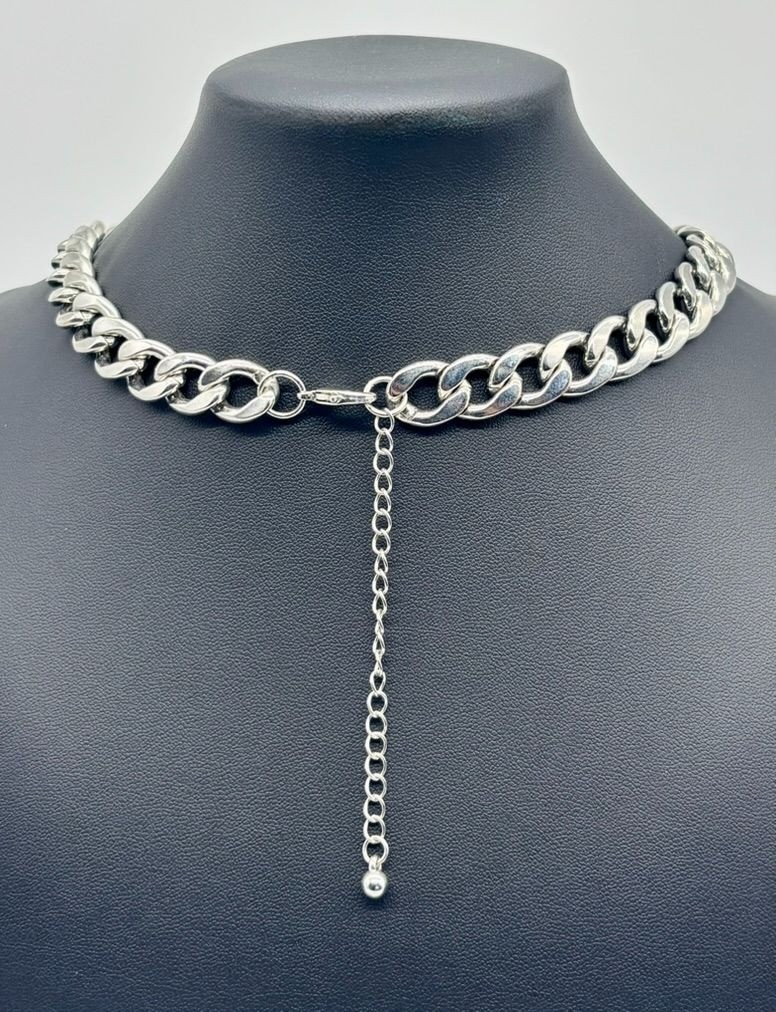 Chunky Silver-Tone Cuban Link Chain Necklace W/Faux Safety Pin Accent Adjustable