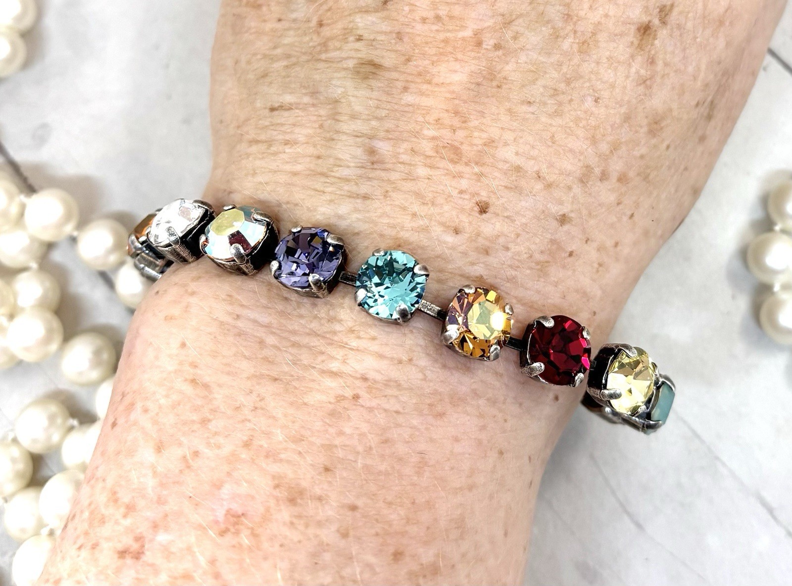 Silver Plated Bright RAINBOW Cup Chain Bracelet made with Mint Green Crystals