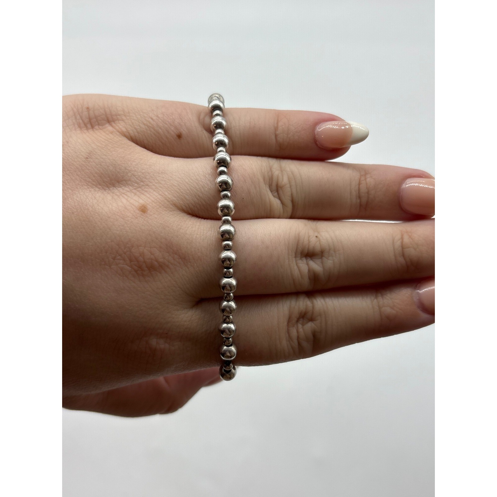 Premiere Designs Silver Tone Beaded Bracelet Polished Round Bead Strand 7 Inch