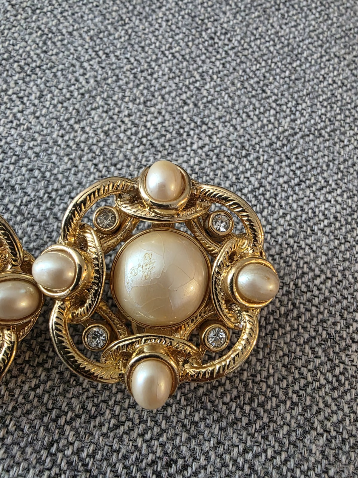 Vintage Gold Tone Clip-On Statement Earrings Imitation Pearl Rhinestone Round