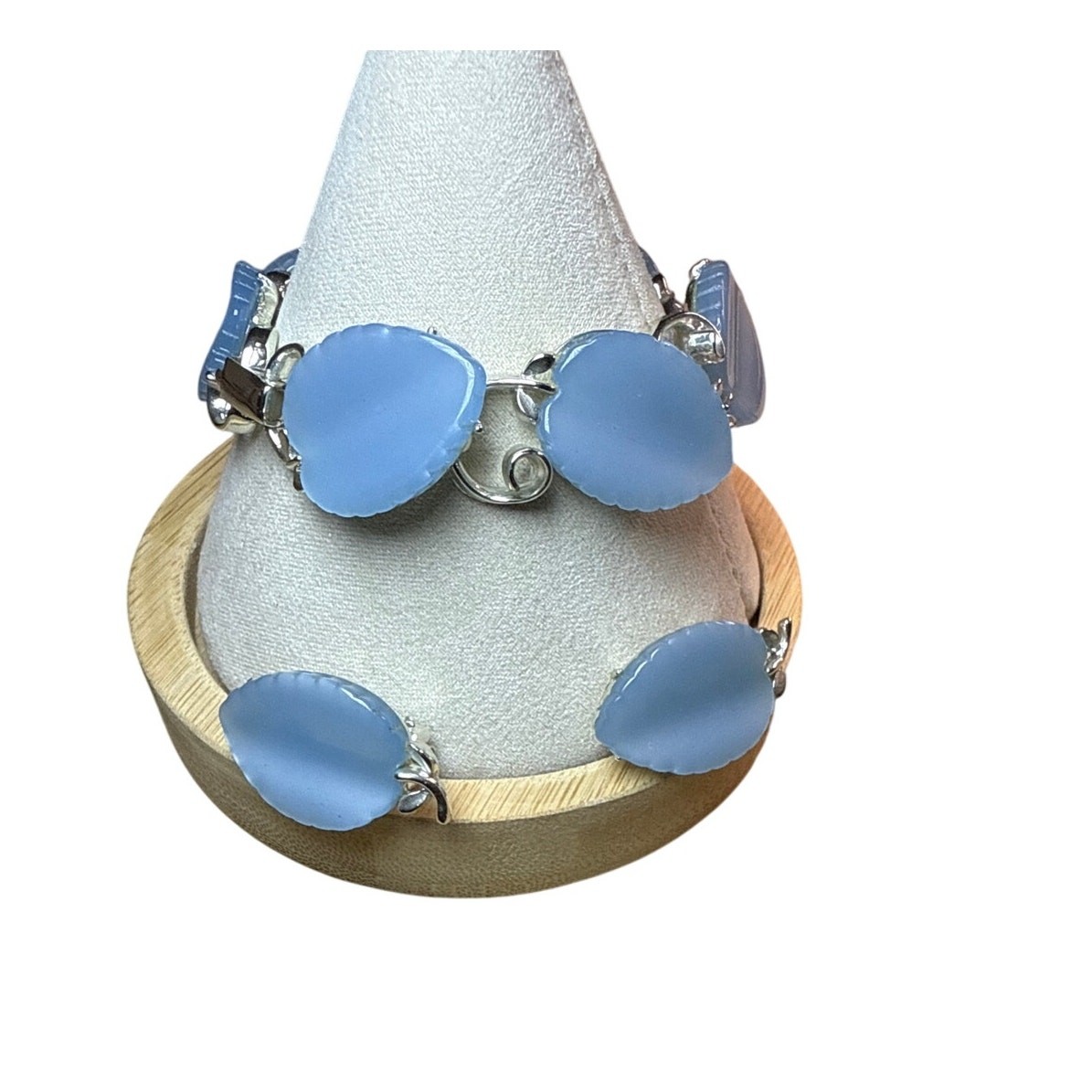 Vintage Lisner Light Blue Thermoset Leaf Link Bracelet Clip On Earrings Set