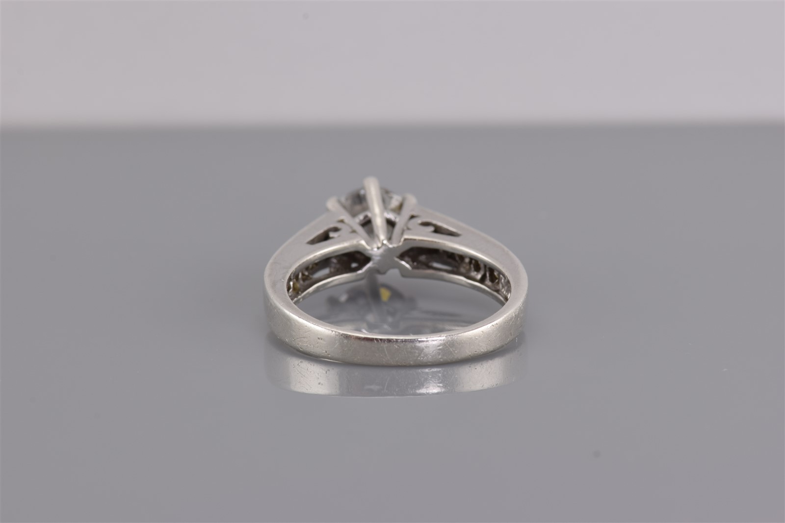 ATI Sterling Silver Cubic Zirconia Solitaire Channel Set Band Ring 925 Sz: 7